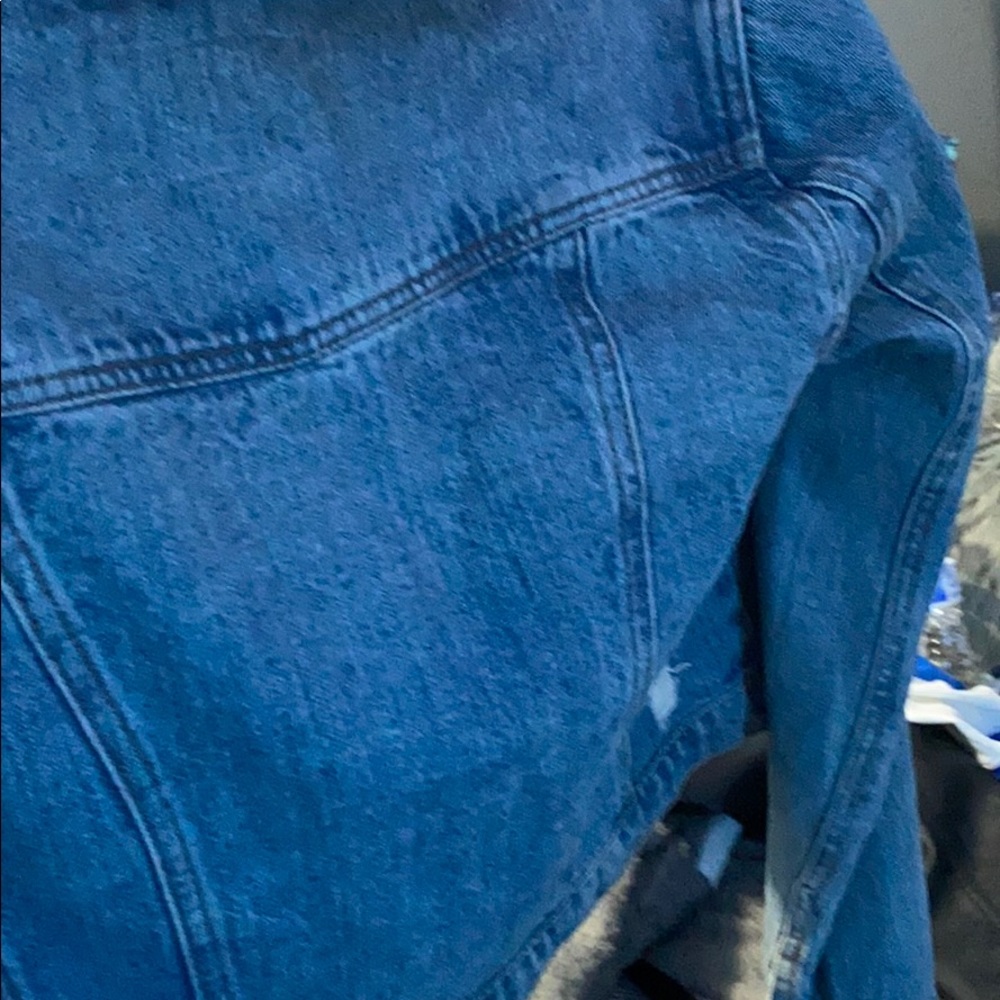 Cropped denim jacket - Picture 3 of 3